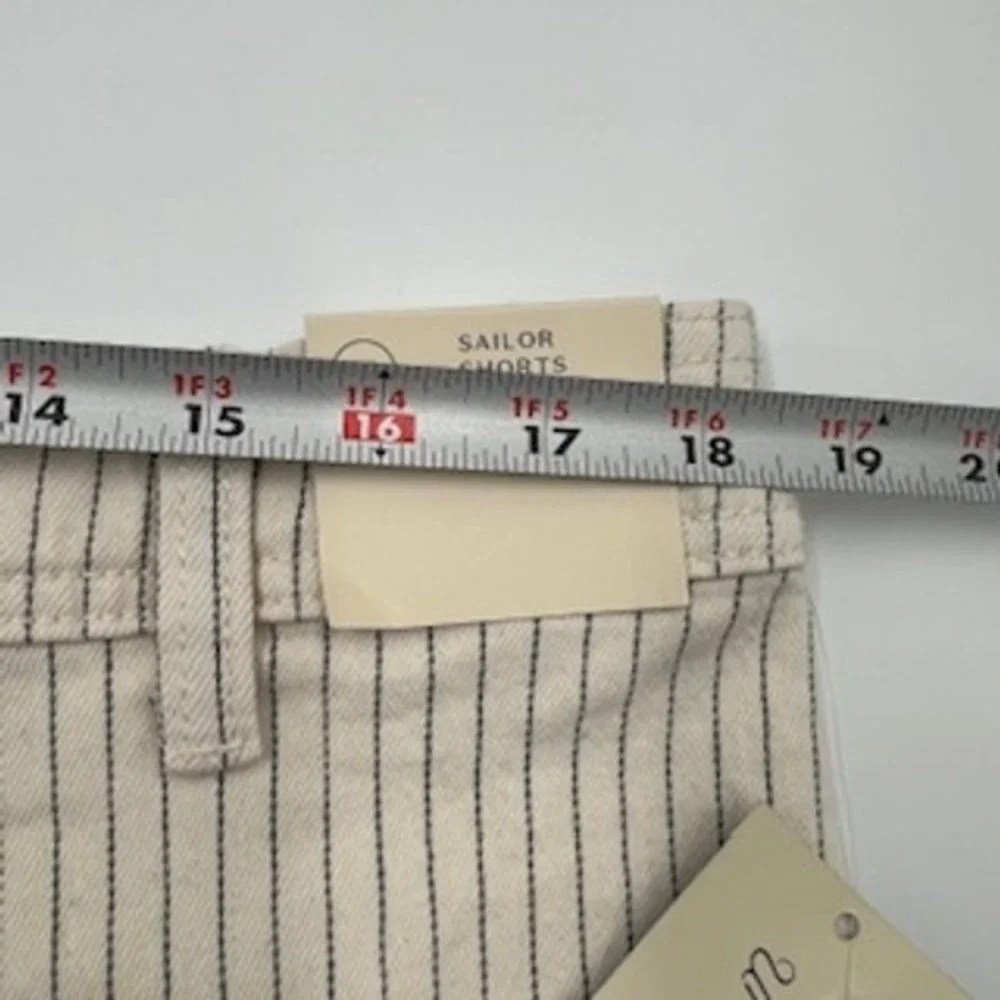 Universal Thread sailor shorts classic‎ cream and navy pinstripe patter size 16